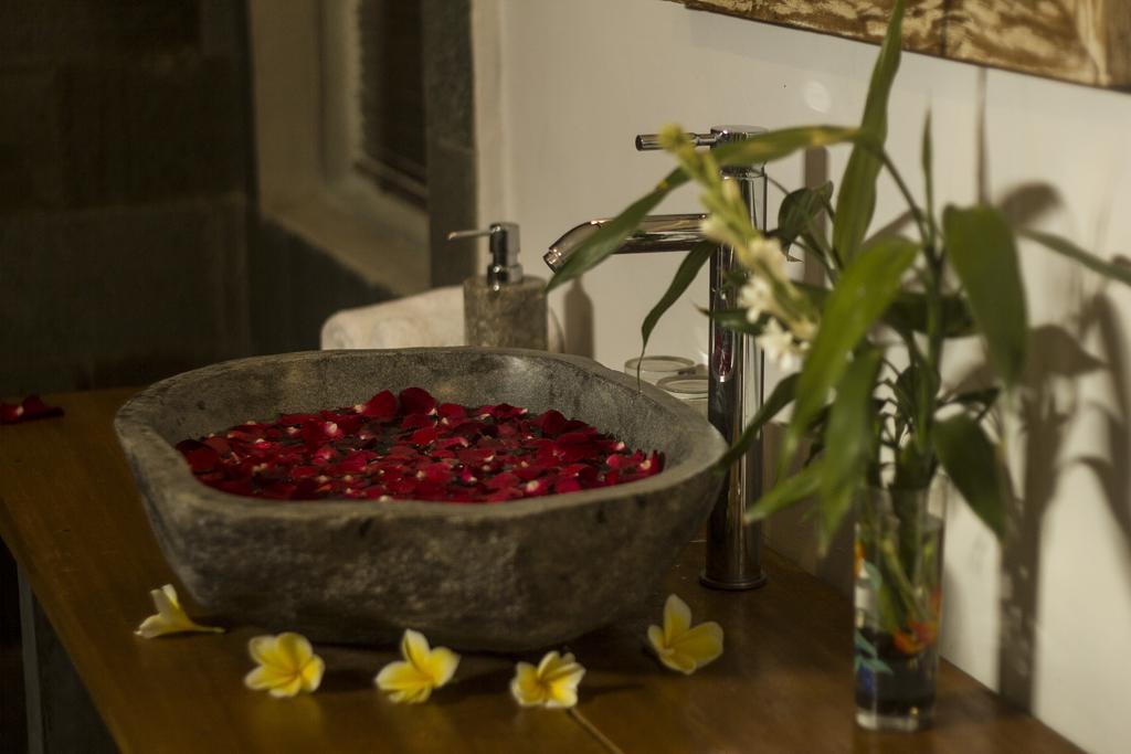 Akusara House Ubud Zewnętrze zdjęcie